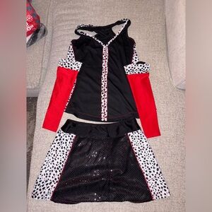 i glow running Cruella de Vil-inspired Running Outfit